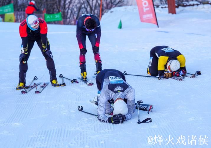 2025—2026赛季全国高山滑雪锦标赛在内蒙古火热进行